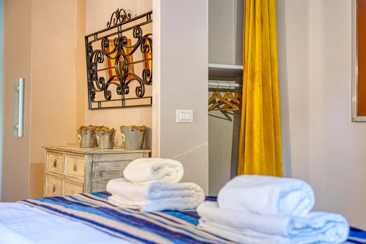 Apartment Uno Diano Marina 0*,  Italy